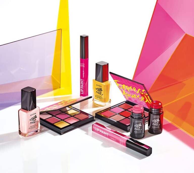 Avon lanza una nueva colección de maquillaje inspirada en el color rosa
