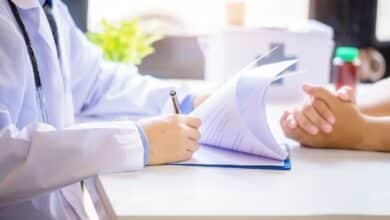 Los trabajadores que encadenan más de una baja laboral aumentan un 27% en cinco años