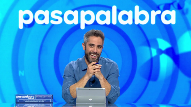 bote pasapalabra roberto leal 2023 ganador Roberto Leal anunciando quién se lleva el bote de Pasapalabra en 2023