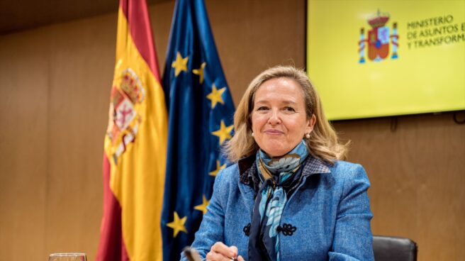Calviño se reúne con entidades financieras y usuarios para analizar la aplicación del Código de Buenas Prácticas Bancario