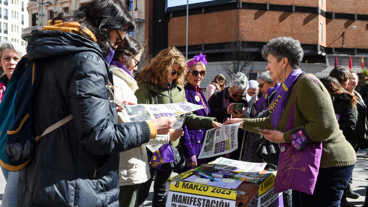 España si sólo votaran las mujeres: más bipartidismo, menos preocupación por la corrupción y por Cataluña