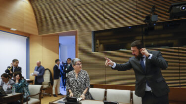 Olona agradece a Bildu y ERC que hayan tumbado la reforma de la 'ley mordaza': "Hoy se han ganado el sueldo"
