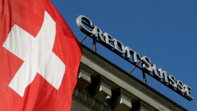 El banco central suizo sale en defensa de Credit Suisse y dará liquidez "si es necesario"