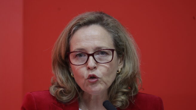 Personalizando errores La vicepresidenta tercera y ministra de Asuntos Económicos y Transformación Digital, Nadia Calviño atiende a los medios de comunicación