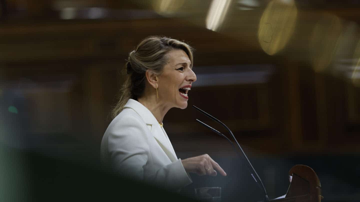 MADRID, 21/03/2023.- La vicepresidenta segunda y ministra de Trabajo y Economía Social, Yolanda Díaz durante su intervención en el debate de la moción de censura de Vox contra el presidente del Gobierno, Pedro Sánchez, con el profesor Ramón Tamames como candidato a la Presidencia, este martes en el Congreso de los Diputados. EFE/J.J.Guillen