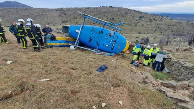 Imagen del helicóptero que se ha estrellado Imagen del helicóptero que se ha estrellado