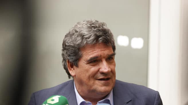 El ministro de Inclusión, Seguridad Social y Migraciones, José Luis Escrivá, atiende a la prensa este viernes en Madrid. El ministro de Inclusión, Seguridad Social y Migraciones, José Luis Escrivá, atiende a la prensa este viernes en Madrid.