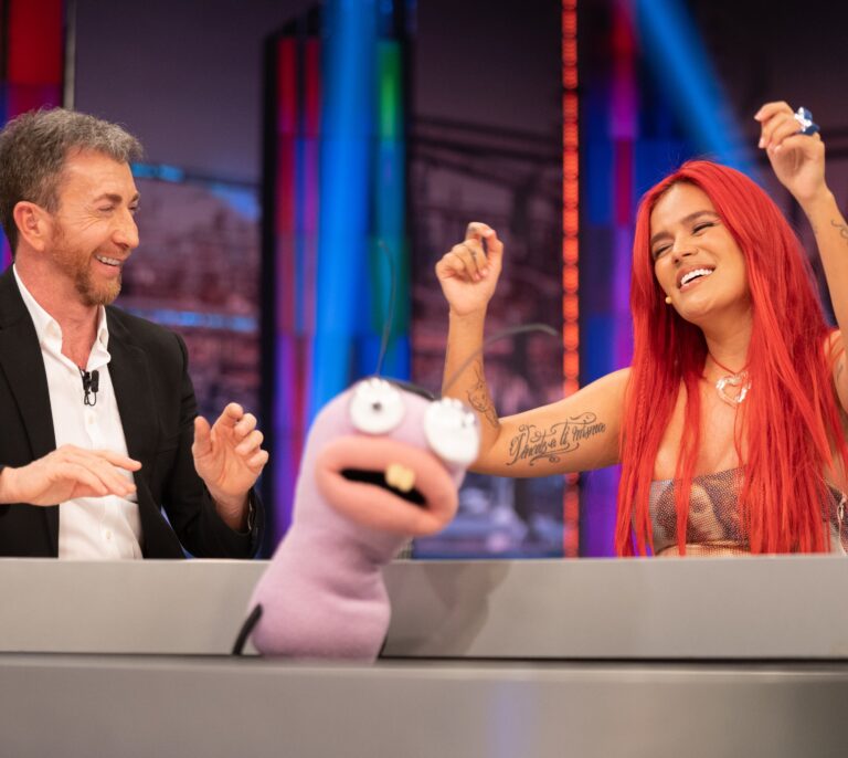 Karol G desvela a quién va dirigida 'TQG', su polémica canción con Shakira
