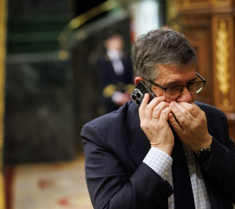 El PSOE inicia la reforma del 'sí es sí' en el Congreso con el apoyo del PP y el veto de Podemos