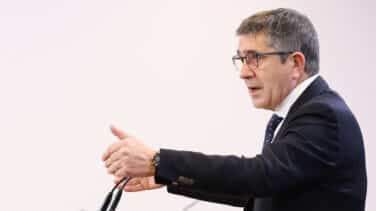 Patxi López acusa a Feijóo de "oscurantismo" por ocultar sus ingresos y su patrimonio