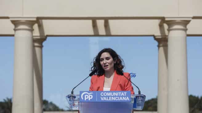 Ayuso respalda a Mazón en un acto con militantes del PP en Valencia