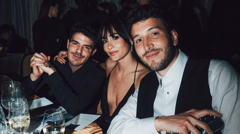 Aitana y Jesús de Paula posan junto a Sebastian Yatra Aitana y Jesús de Paula posan junto a Sebastian Yatra