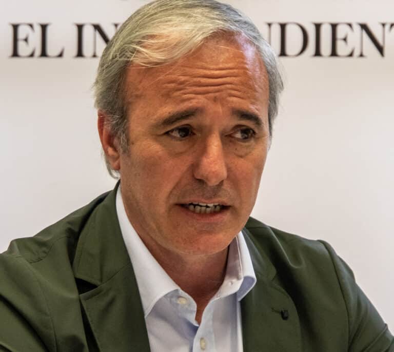 "Vox va a tener que decidir si quiere que Lambán sea presidente o lo sea Azcón"
