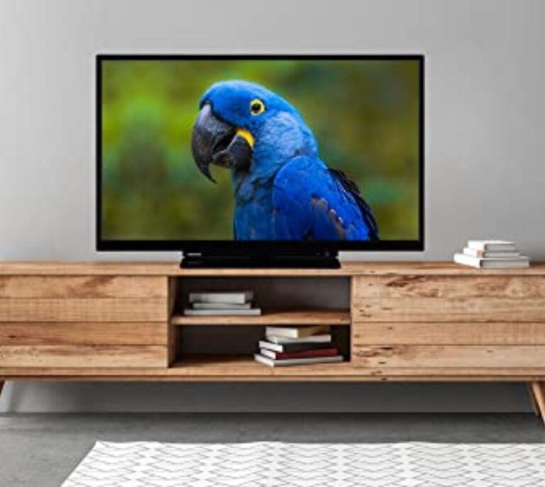 Descubre un universo de entretenimiento con esta Smart TV Toshiba: ahora por menos de 180 euros