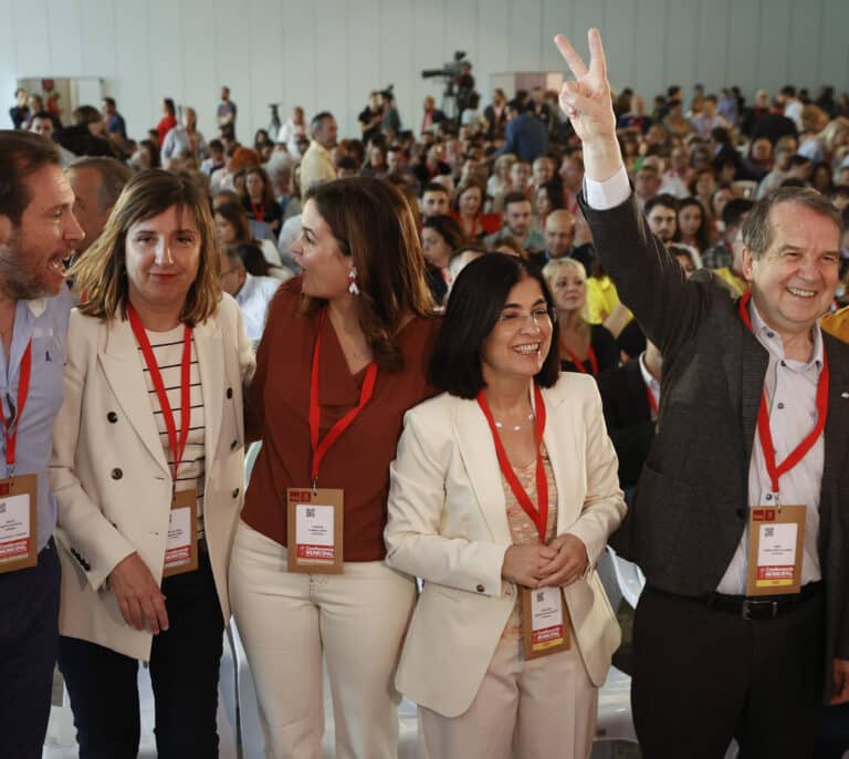 El PSOE presenta su programa para las municipales: veto a más pisos turísticos, una UME local y sanciones a los puteros