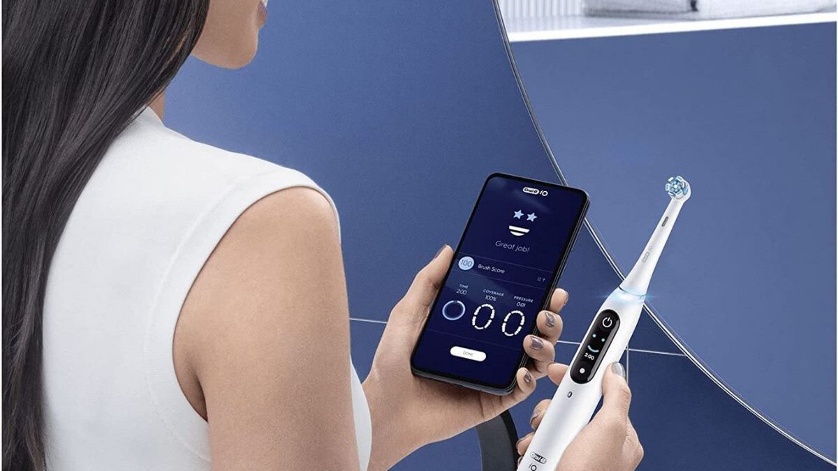 Ahora este cepillo eléctrico Oral-B top ventas en Amazon puede ser tuyo con 100 euros de descuento