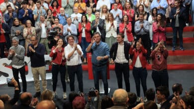 El PSOE espera compensar pérdidas de ciudades como Granada o Burgos con la reconquista de Barcelona y otras plazas