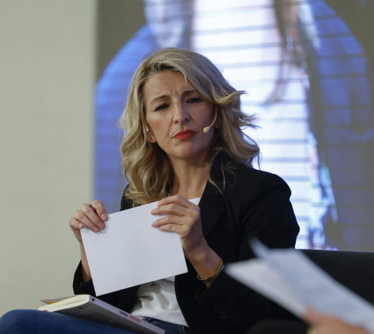 Malestar en el PSOE con Yolanda Díaz por llamar "machista" a Sánchez y "no ayudar" a la alianza con Podemos