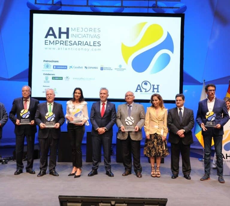 Binter, la aerolínea de capital 100% canario, reconocida como Mejor Iniciativa Empresarial del año en transporte