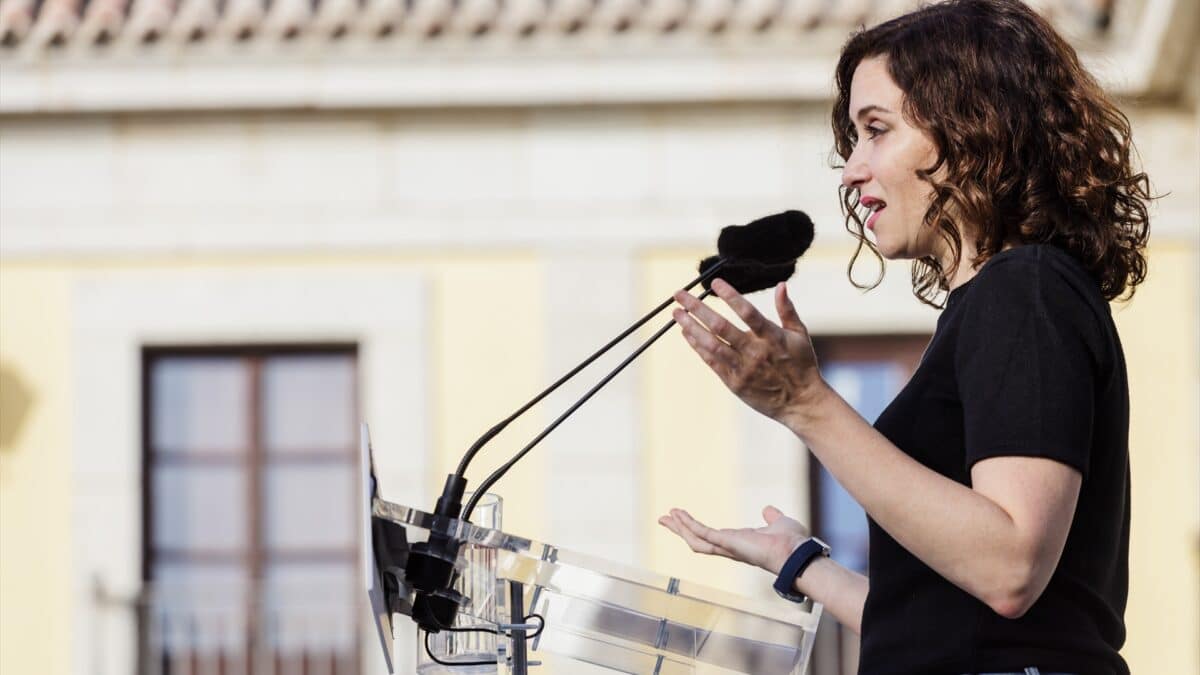 La presidenta de la Comunidad de Madrid, Isabel Díaz Ayuso, interviene durante un acto en Brunete, Madrid.