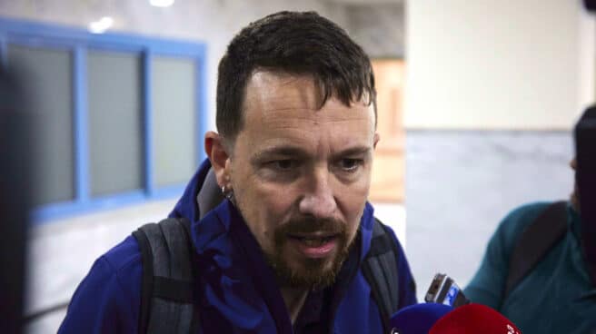 La guerra de la izquierda: la presidenta de Más País en Andalucía llama "telepredicador" a Pablo Iglesias El exlíder de Podemos Pablo Iglesias, atiende a los medios de comunicación