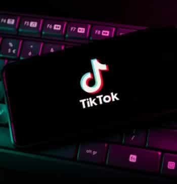 Bruselas concluye que TikTok infringe normativa UE sobre anuncios y abre la [...]