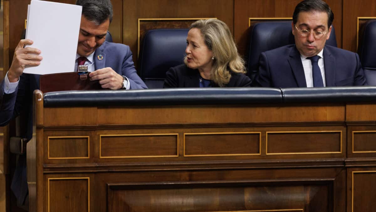 Sánchez, Calviño y Albares, en el Congreso.