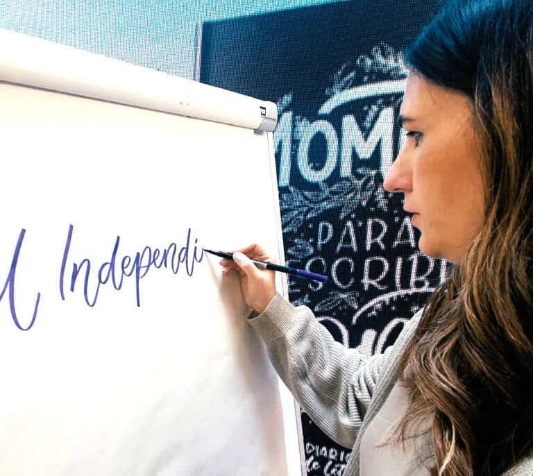 Lettering,  escribir para desconectar