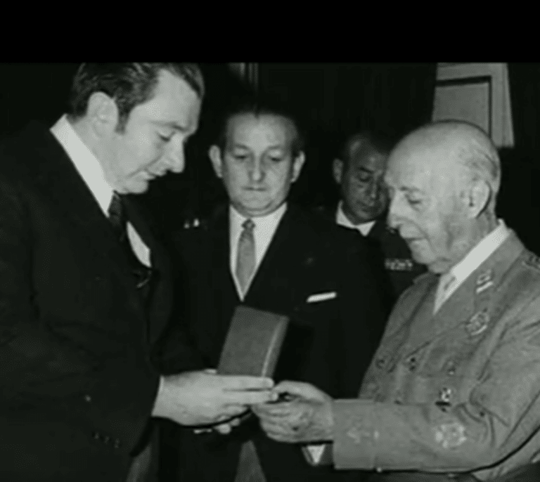 Ayuso ve "magnífico" el vídeo del Real Madrid "ahora que está tan de moda la Memoria Histórica"