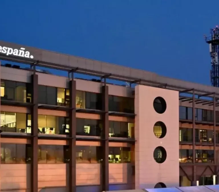 Mediaset aguanta el tipo y mejora sus ingresos publicitarios pese a la caída de su audiencia