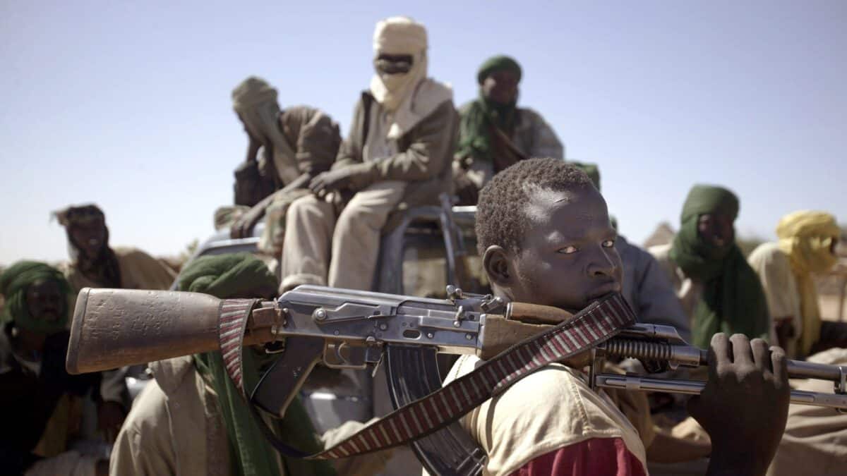 Milicianos en Sudán