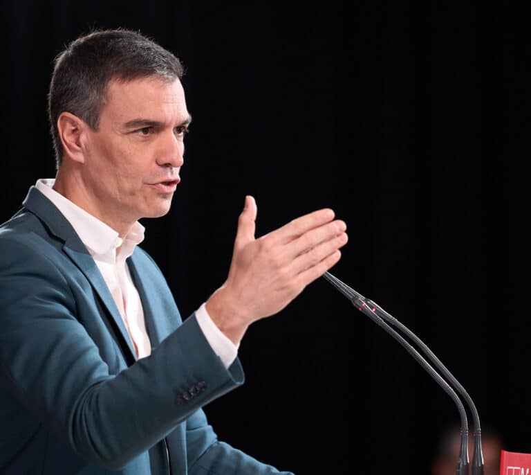 De la resistencia del PSOE al vía crucis de Ciudadanos, lo que cada partido se juega el 28-M