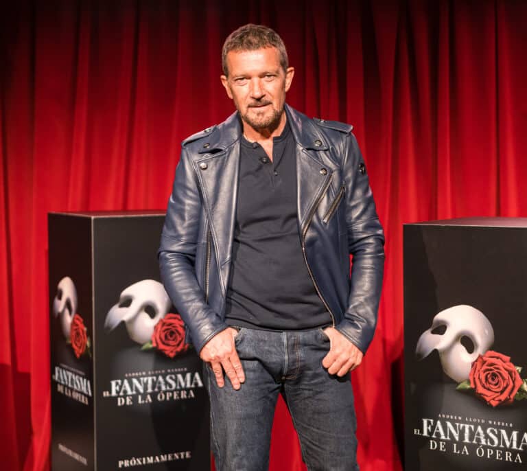 Antonio Banderas reclama "más atención" a la cultura y a la educación, "las que nos van a salvar de todos los problemas"