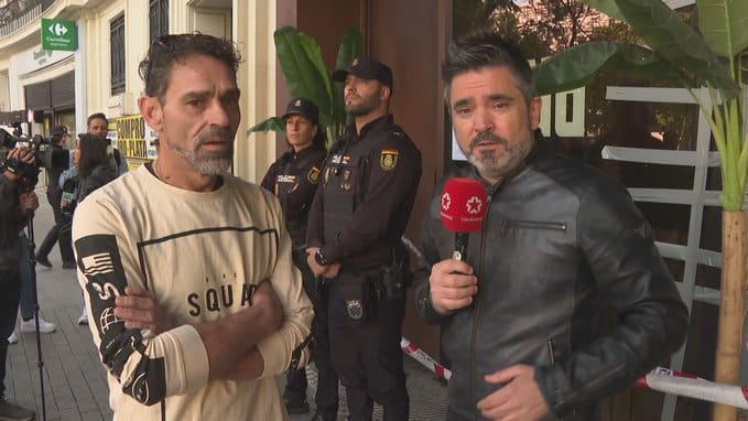 Entrevista en Telemadrid al padre del camarero muerto en Manuel Becerra.