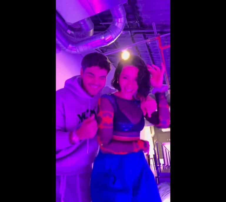 Chanel y Abraham Mateo anuncian el lanzamiento de su esperada colaboración: 'Clavaito'
