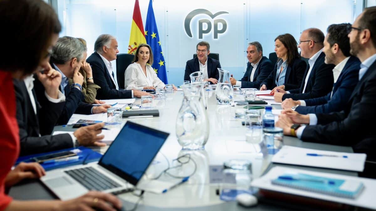 El PP trabaja en un listado de leyes que reformará o derogará si Feijóo gobierna