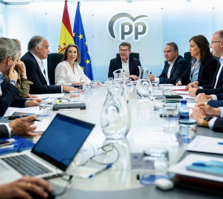 El PP trabaja en un listado de leyes que reformará o derogará si Feijóo gobierna