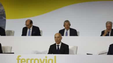 Los accionistas tachan de "excesivos y al borde de la ilegalidad" los ataques del Gobierno a Ferrovial