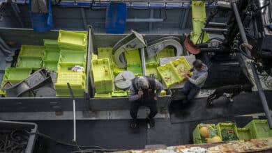 "Estaban en shock": Así fue el rescate del pesquero de Santander