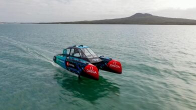 La sostenibilidad y la inversión en la Economía Azul de Barcelona, en el centro del acuerdo entre World Sailing y la America's Cup