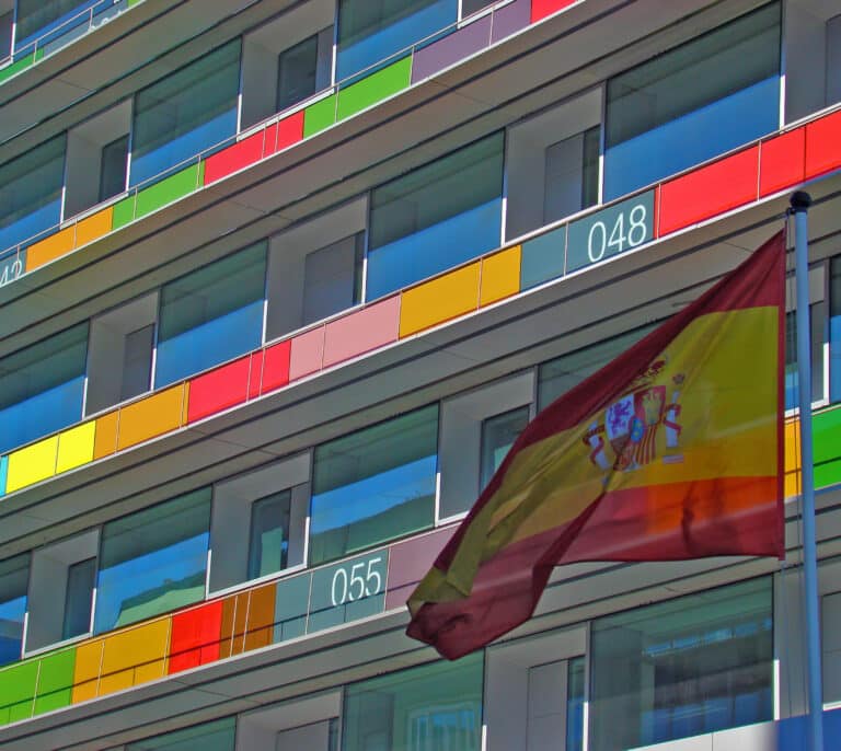 El INE certifica que el PIB creció un 6,4% en 2021, casi un punto más de lo que estimaba