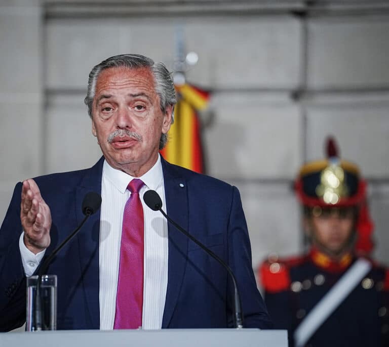 Alberto Fernández anuncia que no será candidato a la reelección para la Presidencia de Argentina