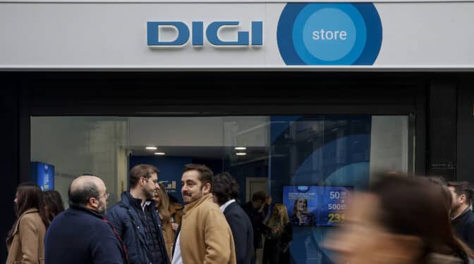 Digi culmina su asalto a Movistar, Orange y Vodafone tras robar un millón de clientes 