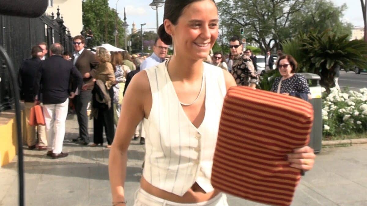 VICTORIA FEDERICA EN LA PLAZA DE TOROS DE LA MAESTRANZA, SEVILLA