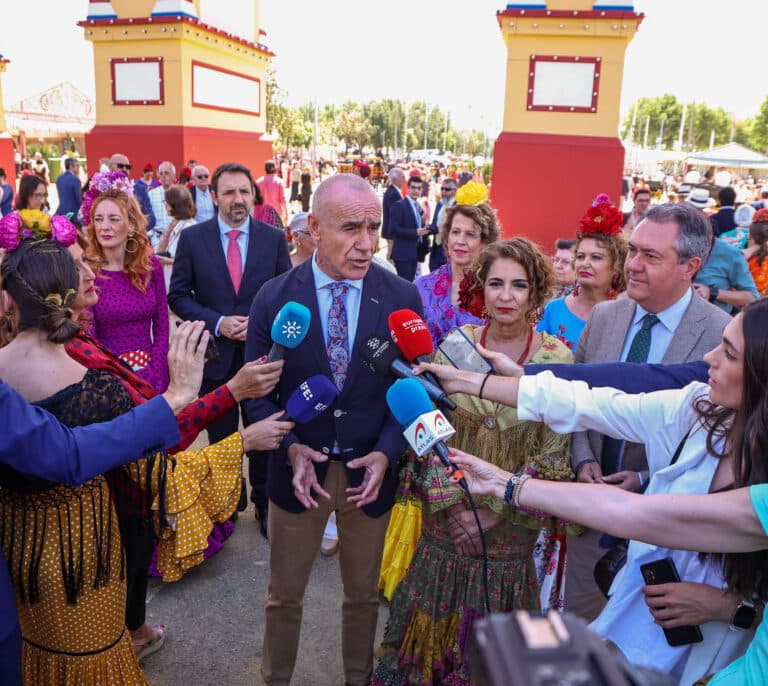 En las municipales también está muy reñida la batalla