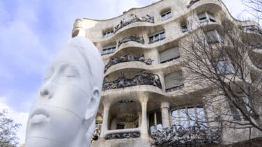 Plensa dialoga con Gaudí en La Pedrera