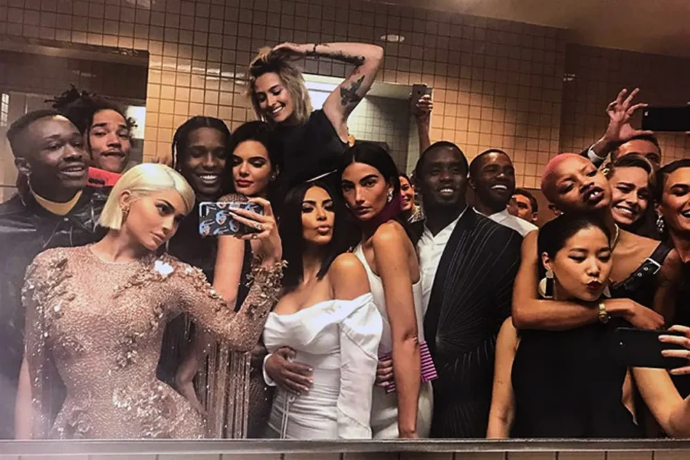 Kylie Jenner en el baño de la Gala MET 2017