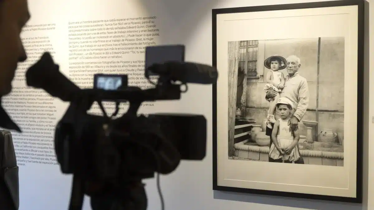 Fotografía de Picasso realizada por Edward Quinn y expuesta en el Centro Cultural La Malagueta.