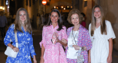 Zara reedita el perfecto vestido veraniego que sucumbió al 'efecto Letizia'