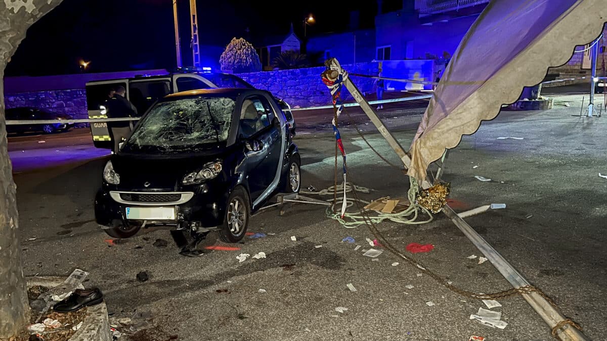 El coche del capo Falconetti, conducido por su mujer, deja 18 heridos tras irrumpir en un concierto